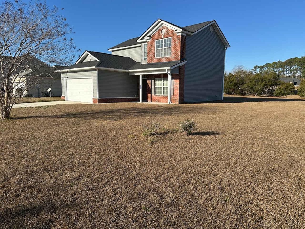 *Available Now!* 10 Evergreen Oak Drive