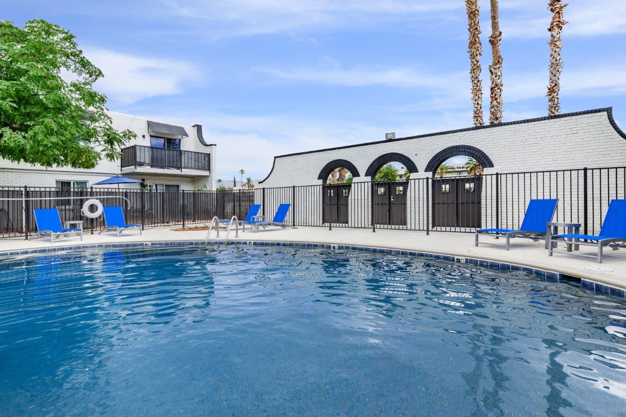 Icon Apartment Homes