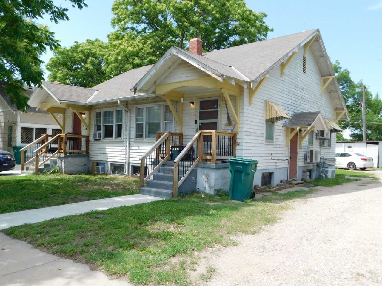 Recently updated 1 bedroom apartment in Wichita!