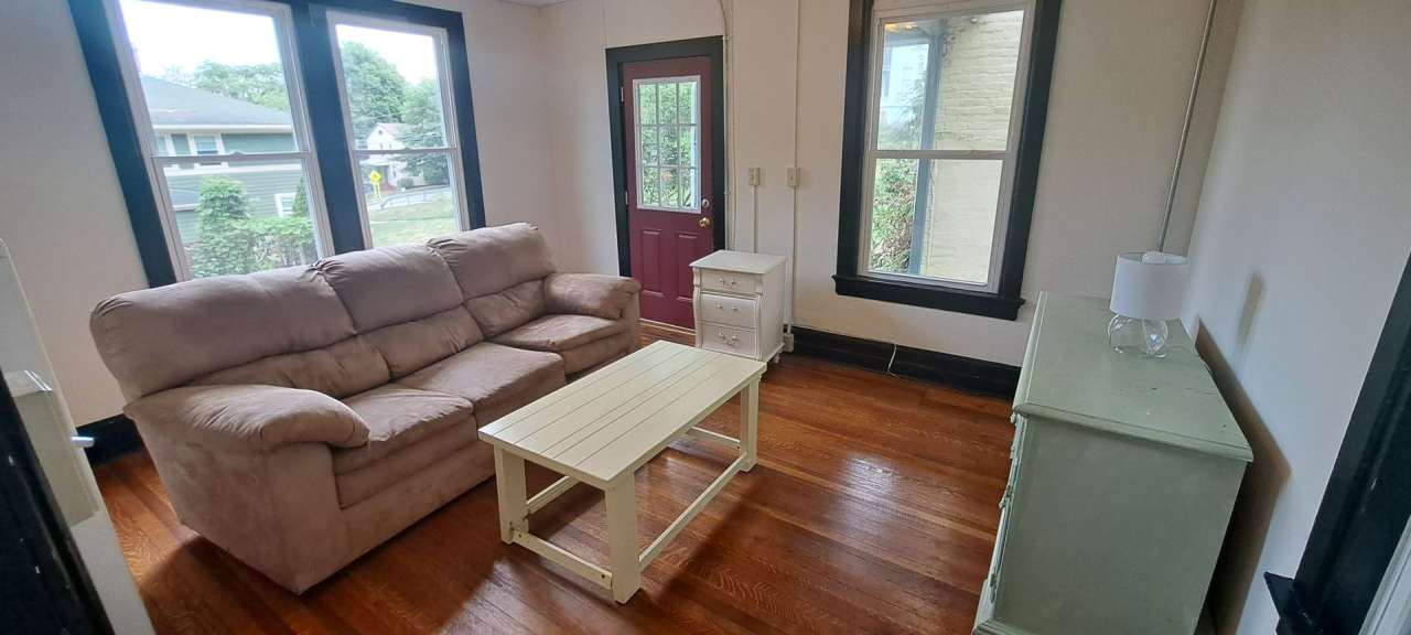 310-312 S Aurora Street