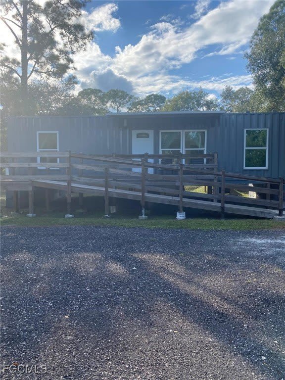 430 S Lindero Street