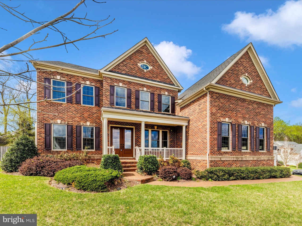 100 CASTLE OAK COURT