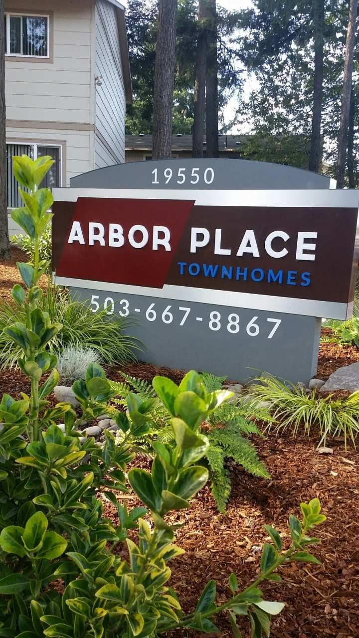 Arbor Place Apartments
