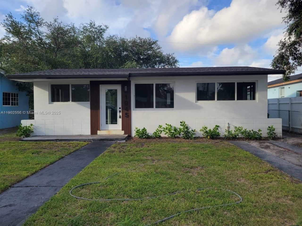 1945 NW 154th St