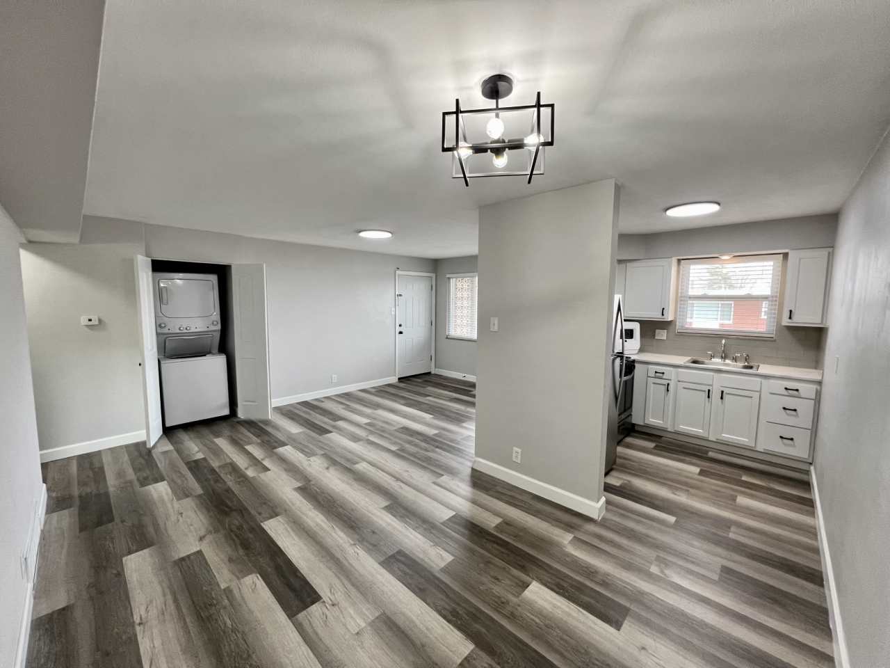 7851-7 Big Bend Boulevard