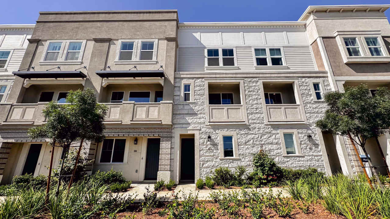 123 North 1st Avenue