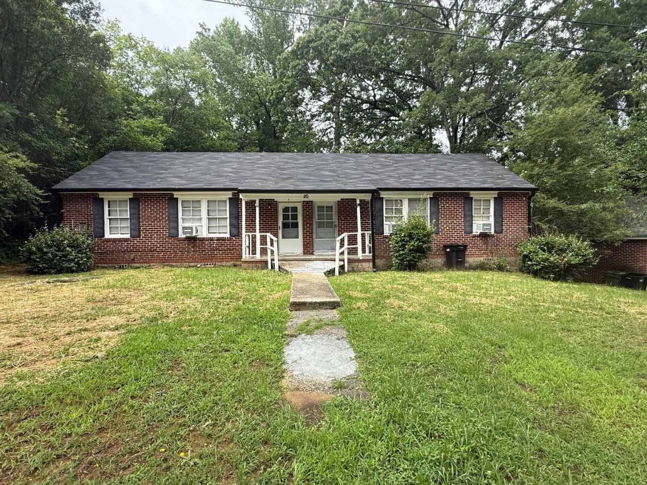 MUSCOGEE DRIVE 20 A & B