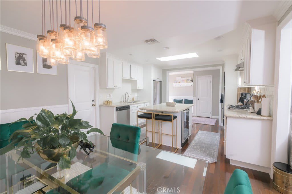 1226 Londonderry Street