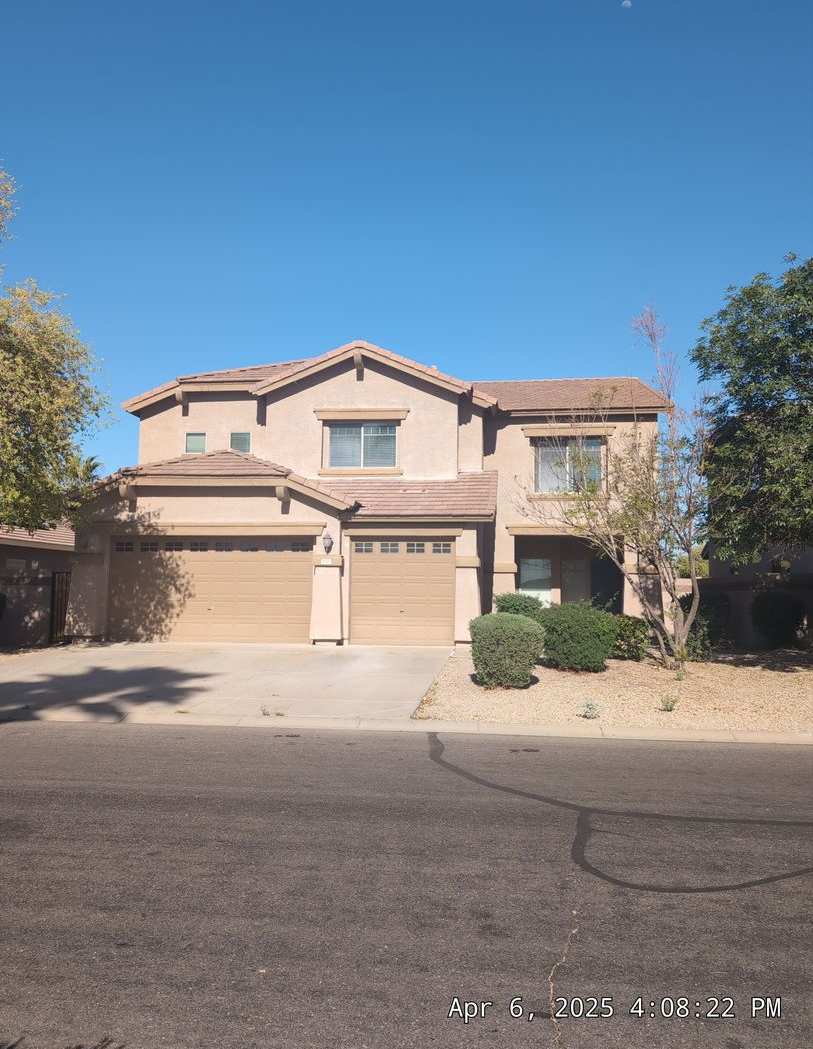 SPACIOUS and awesome home! Excellent floorplan!