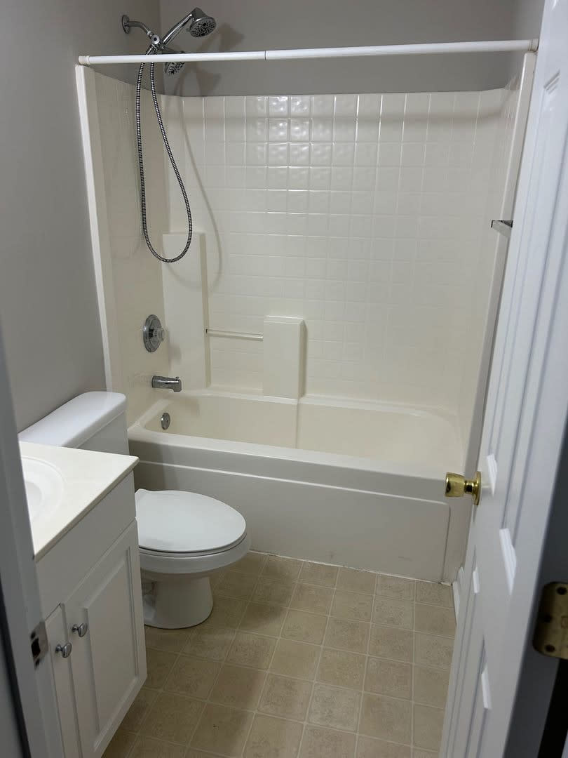 Room in 3 Bedroom Home at Bells Knox Rd