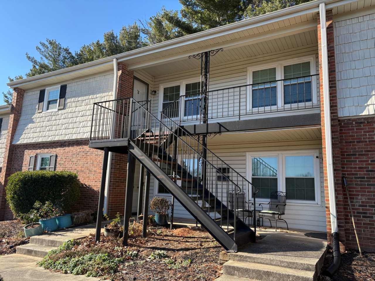 1 Bedroom, 1 Bathroom Condo in High Point!