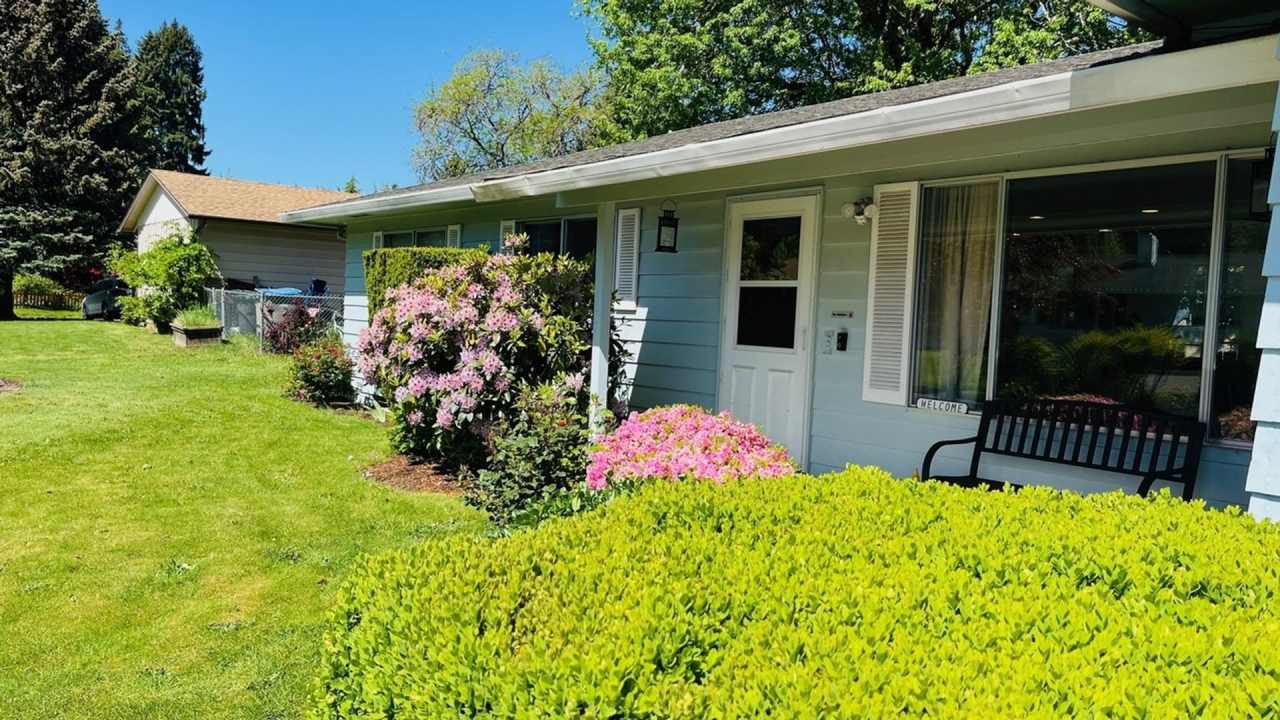 Tigard Home with Fenced Backyard Near Parks!