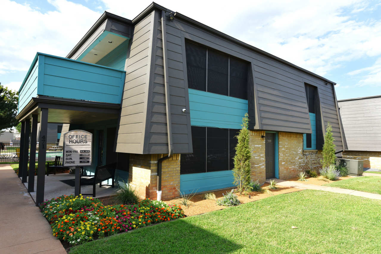 Raintree Meadows Apartment Homes