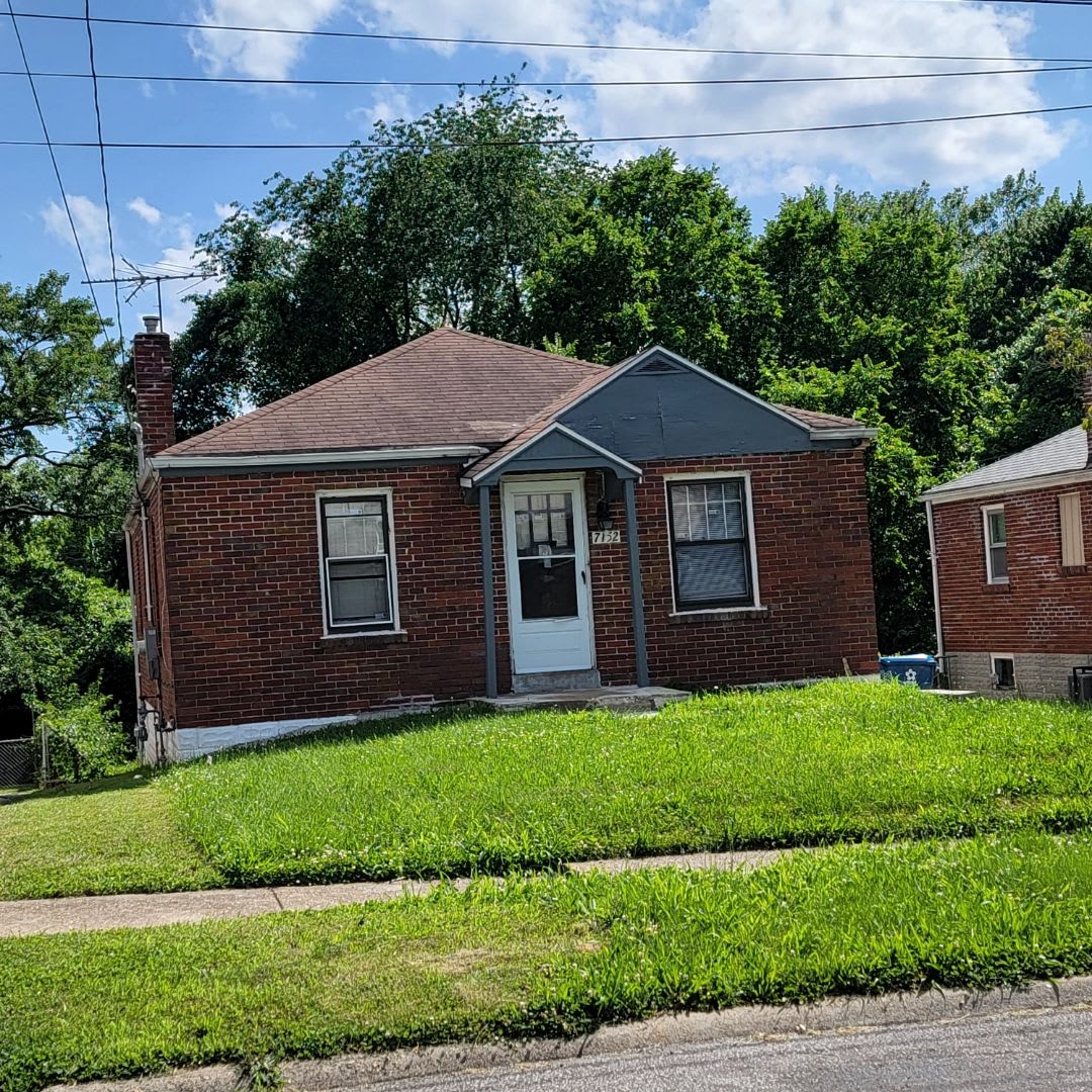$1095.00/ 2br - 2 Bedroom Home in Jennings - 7146 Dawson (7146 Dawson)