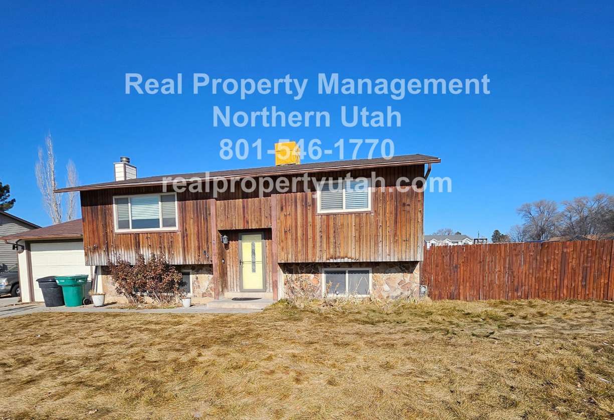 4 Bedroom 2 Bath Home in Clearfield Coming Soon!