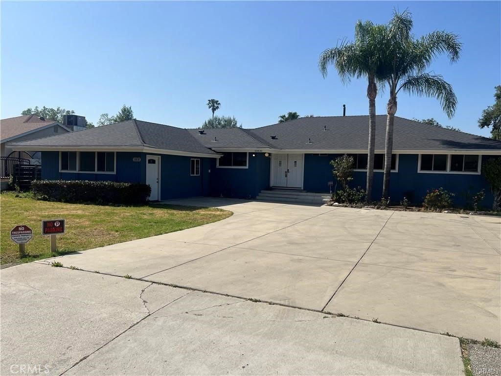 20830 Parthenia Street