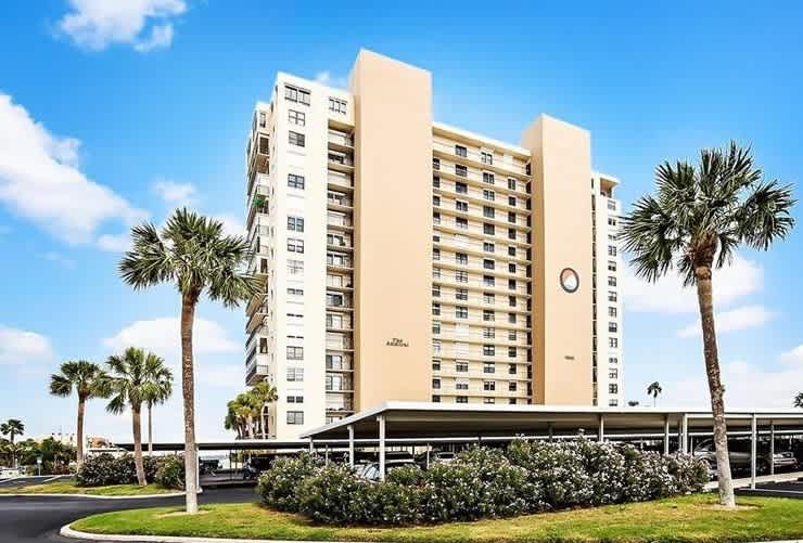 P522 - 7300 Sun Island Drive #702