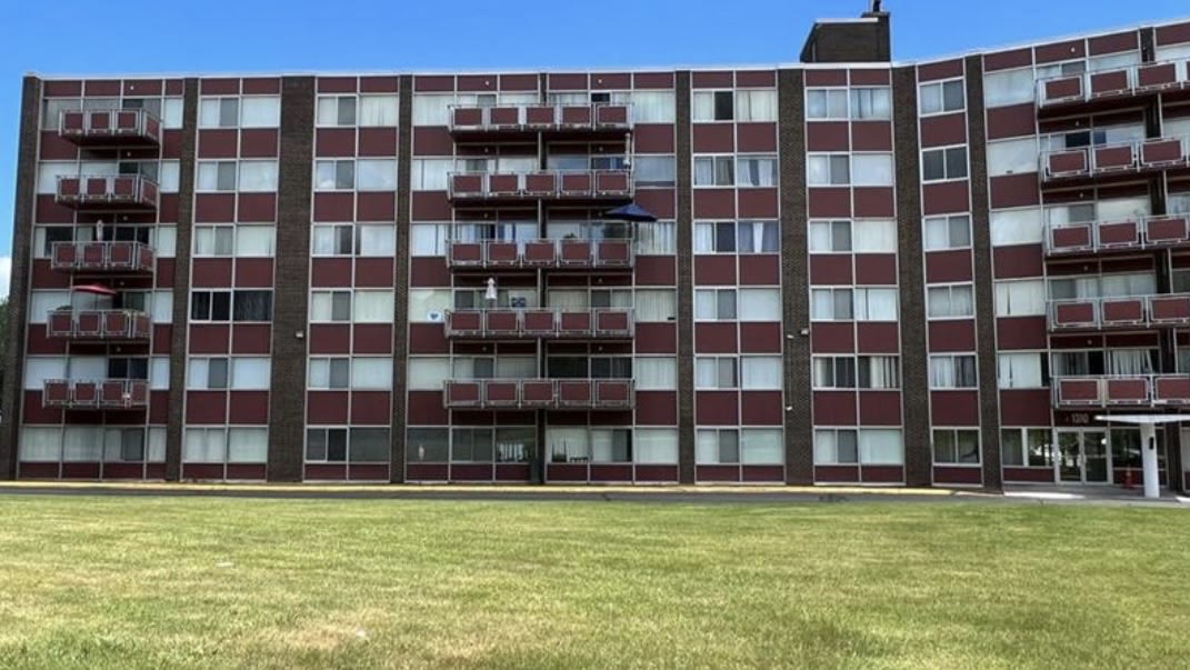 1310 Berlin Turnpike