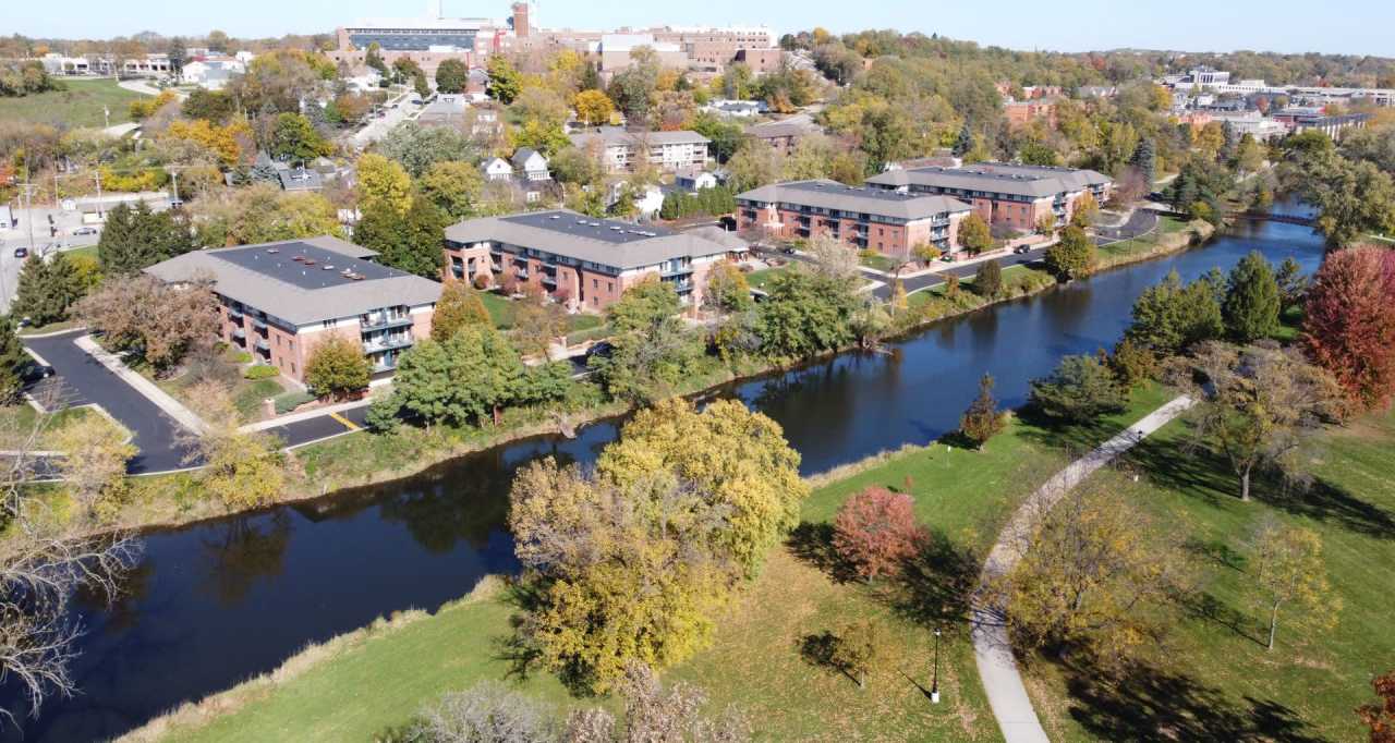 Riverwalk Apartments