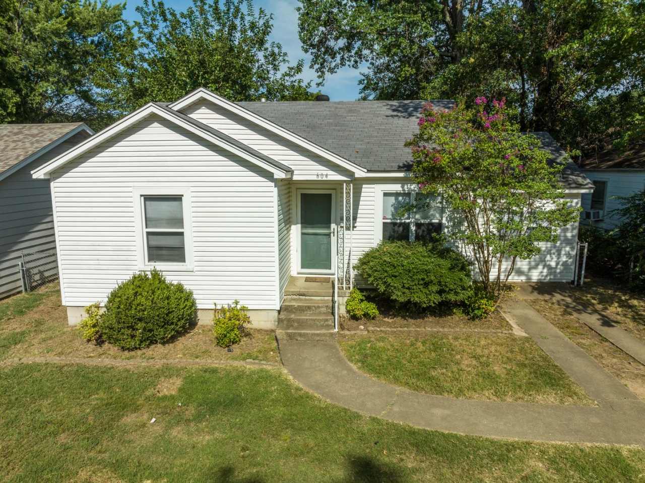 Freshly Updated 3 Bedroom House