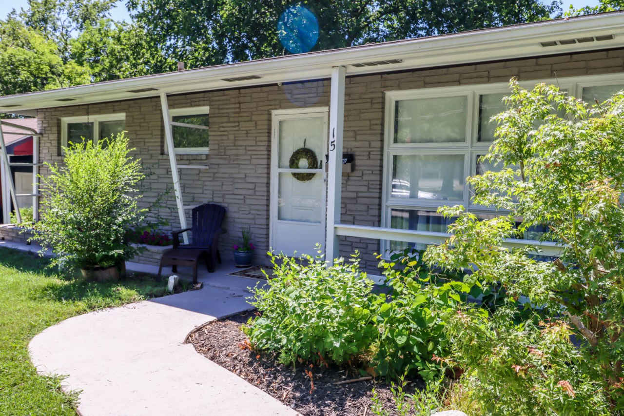 Immaculate Centrally located home!