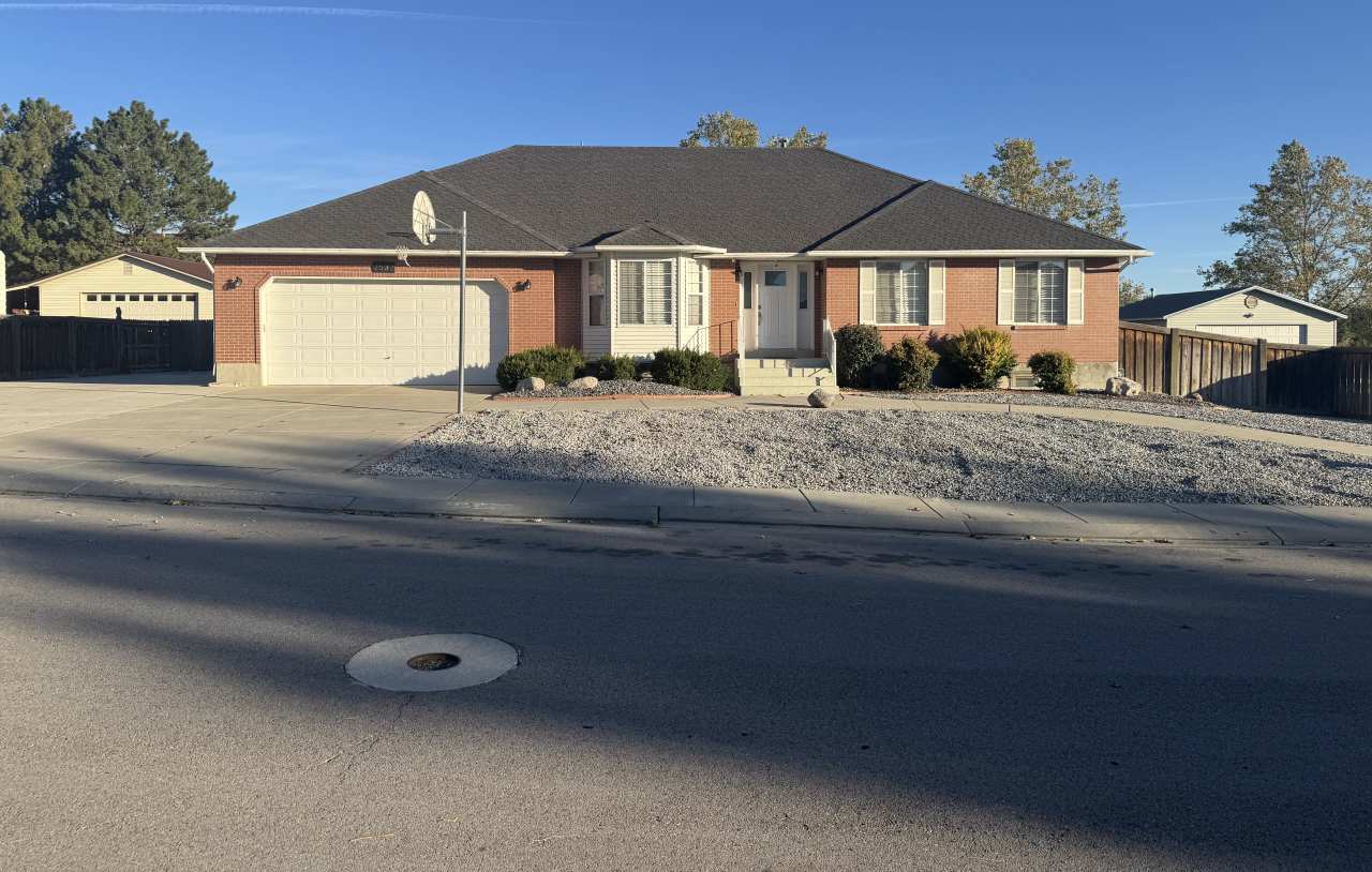 2532 Cherry Grove Way