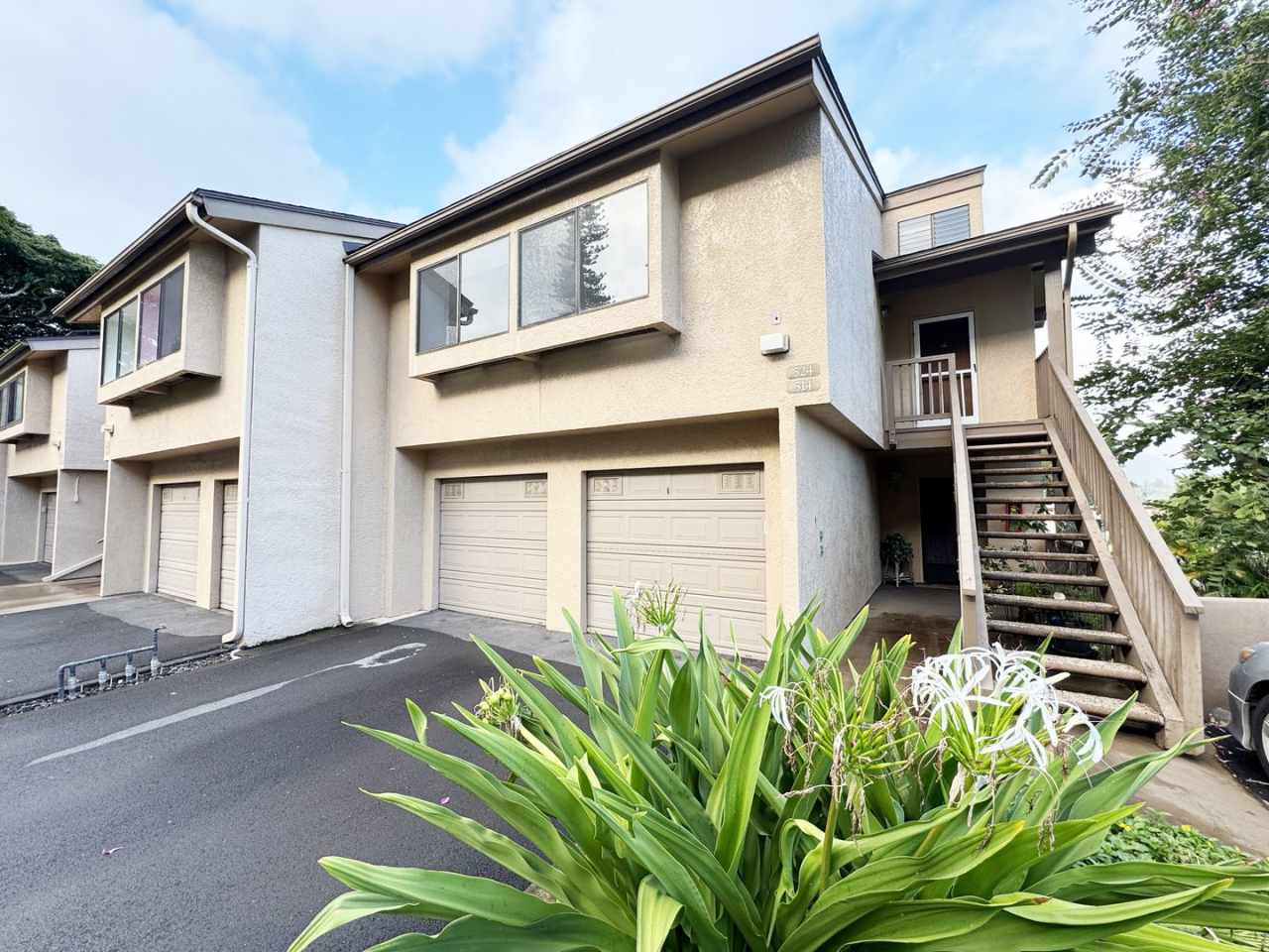 Recently Refreshed Kaneohe Townhouse