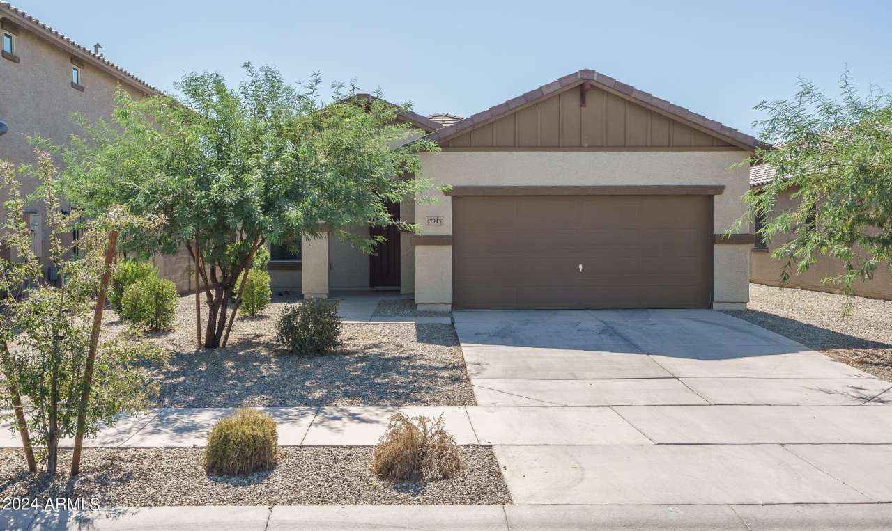 17945 W MONTE LINDO Lane