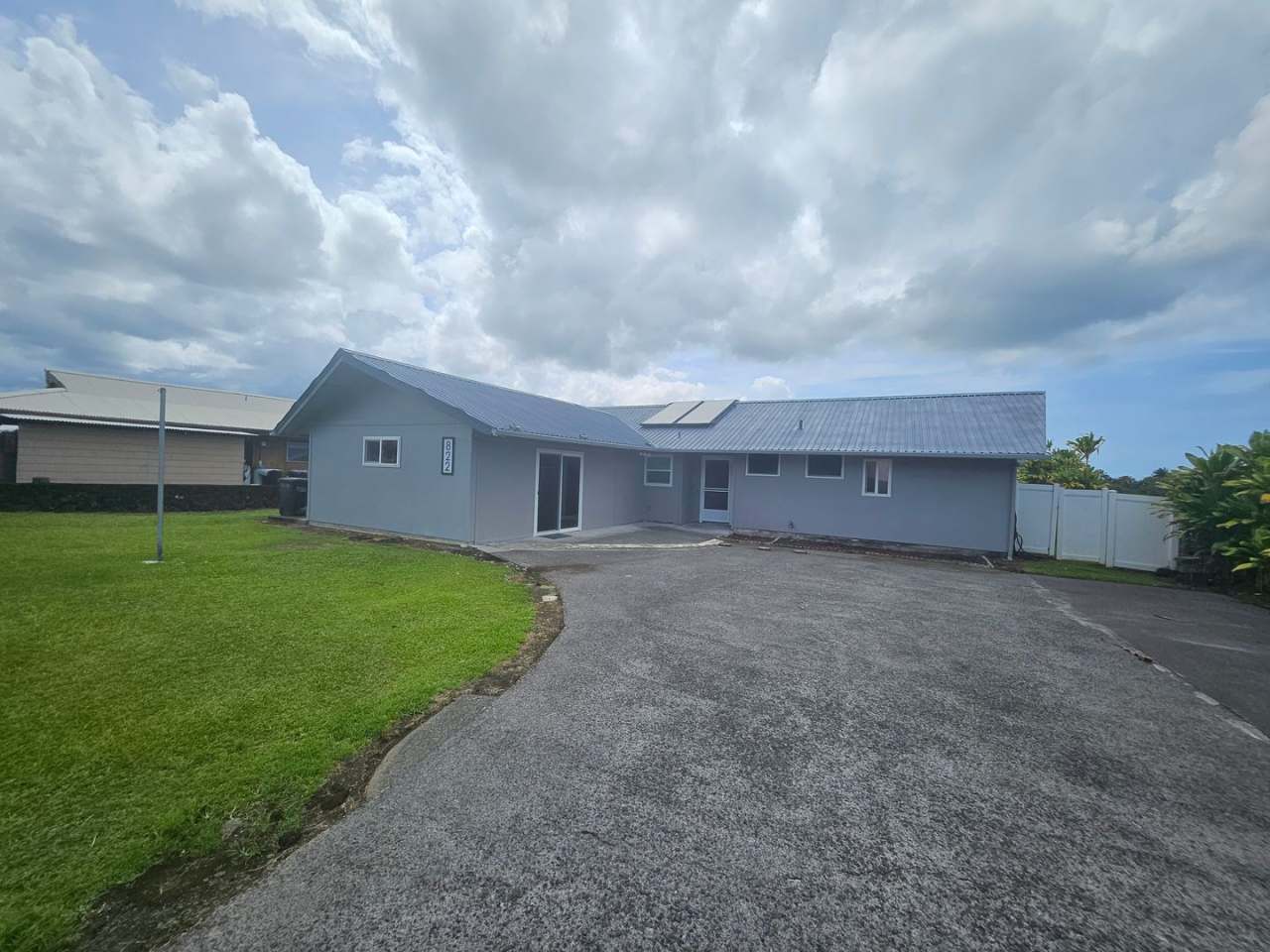 Beautiful 3 Bedroom Home in Komohana Gardens