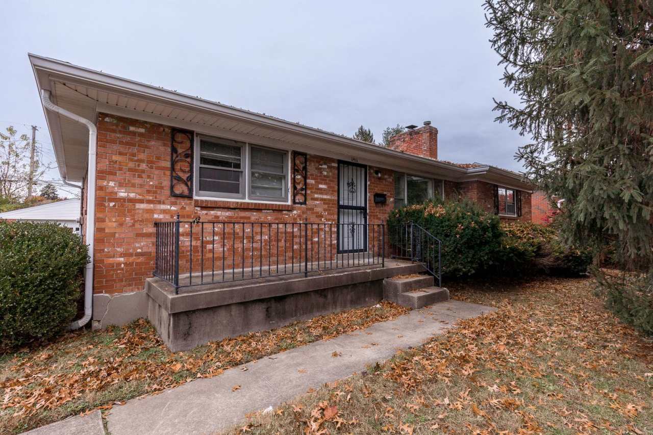 1411 Herr Lane (Graymoor Devondale)