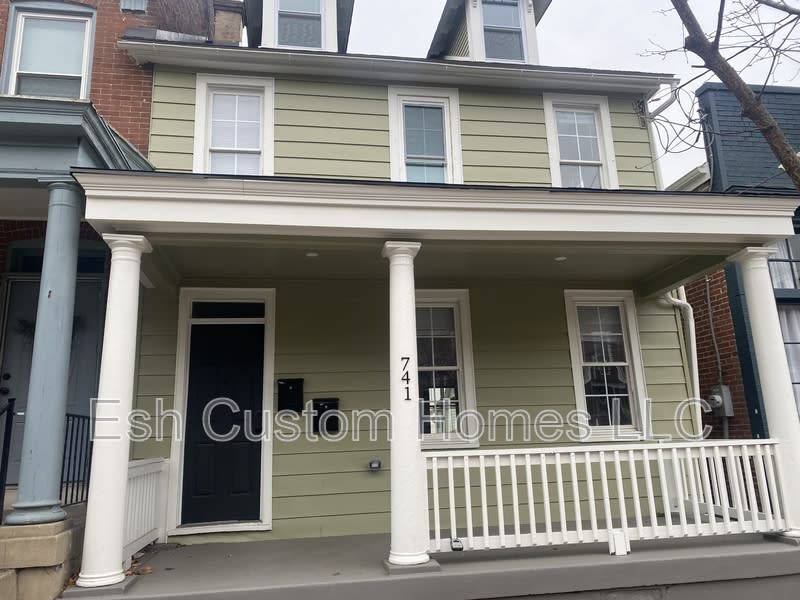 741 Manor Street - 2