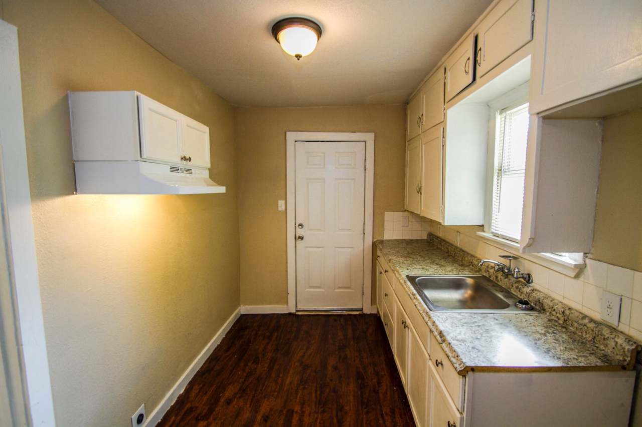 Spacious Cozy Home in Eastlawn