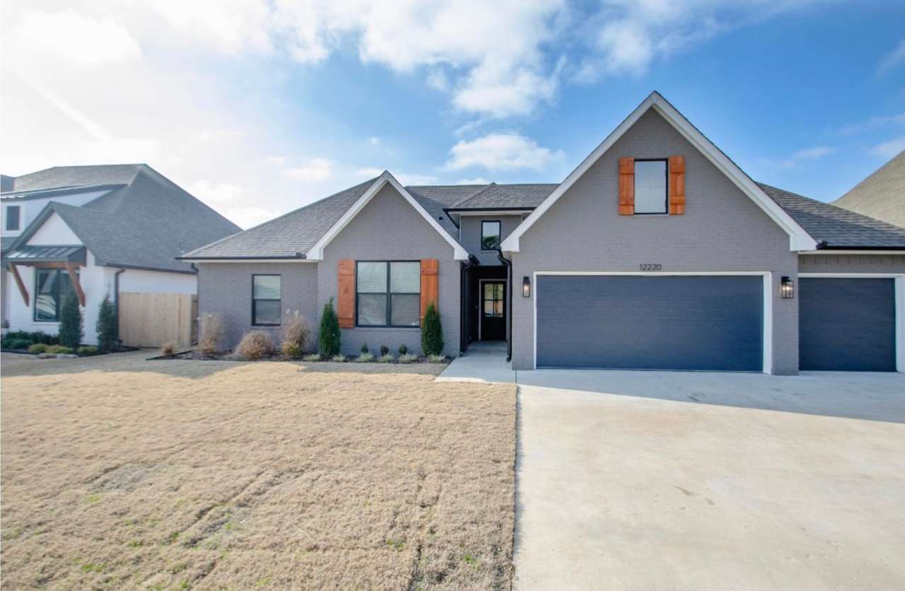 Gorgeous Newer Construction 4 Bedroom Home In The Highly Desirable Chisholm Ranch Subdivision!