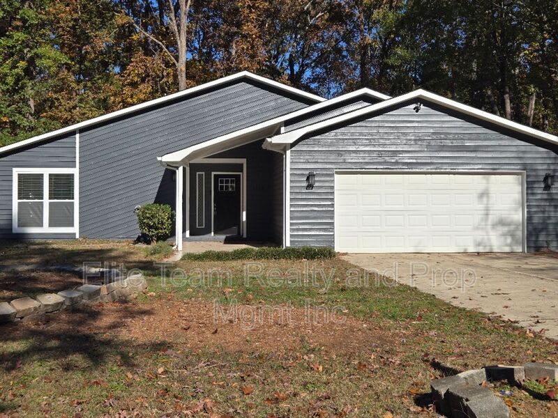 3738 Sweetgrass Lane