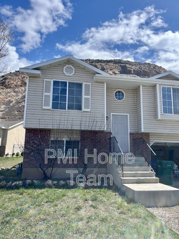 1222 N Willard Peak Dr
