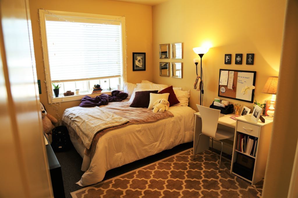 5 Bed, 3.5 Bath By Sand Volleyball Courts