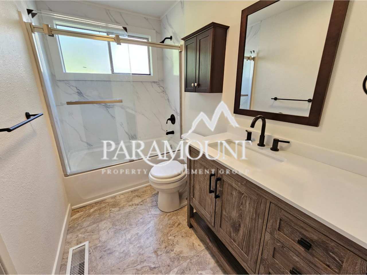 Remodeled 3 bedroom 2 Bathroom!