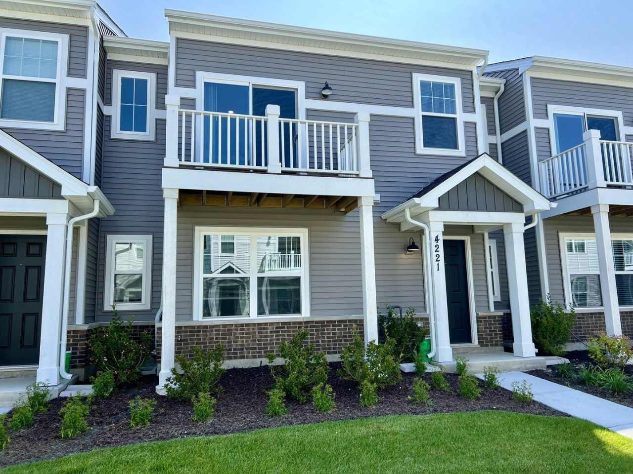 4221 Chelsea Manor Circle