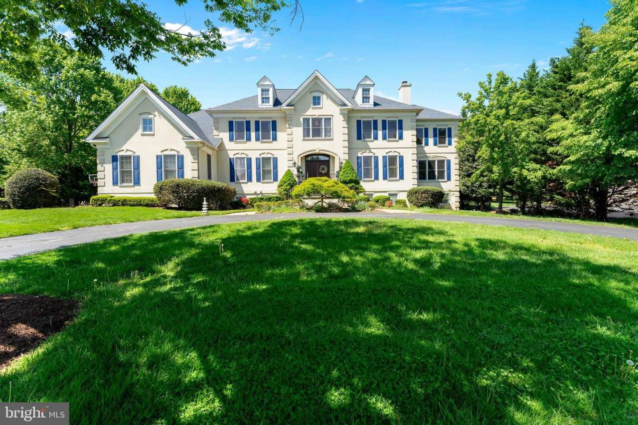 1445 MAYHURST Boulevard