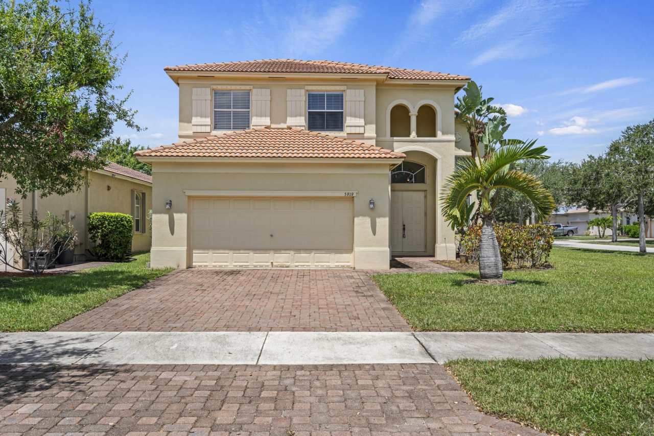 5919 Walnut Park Ln Lane