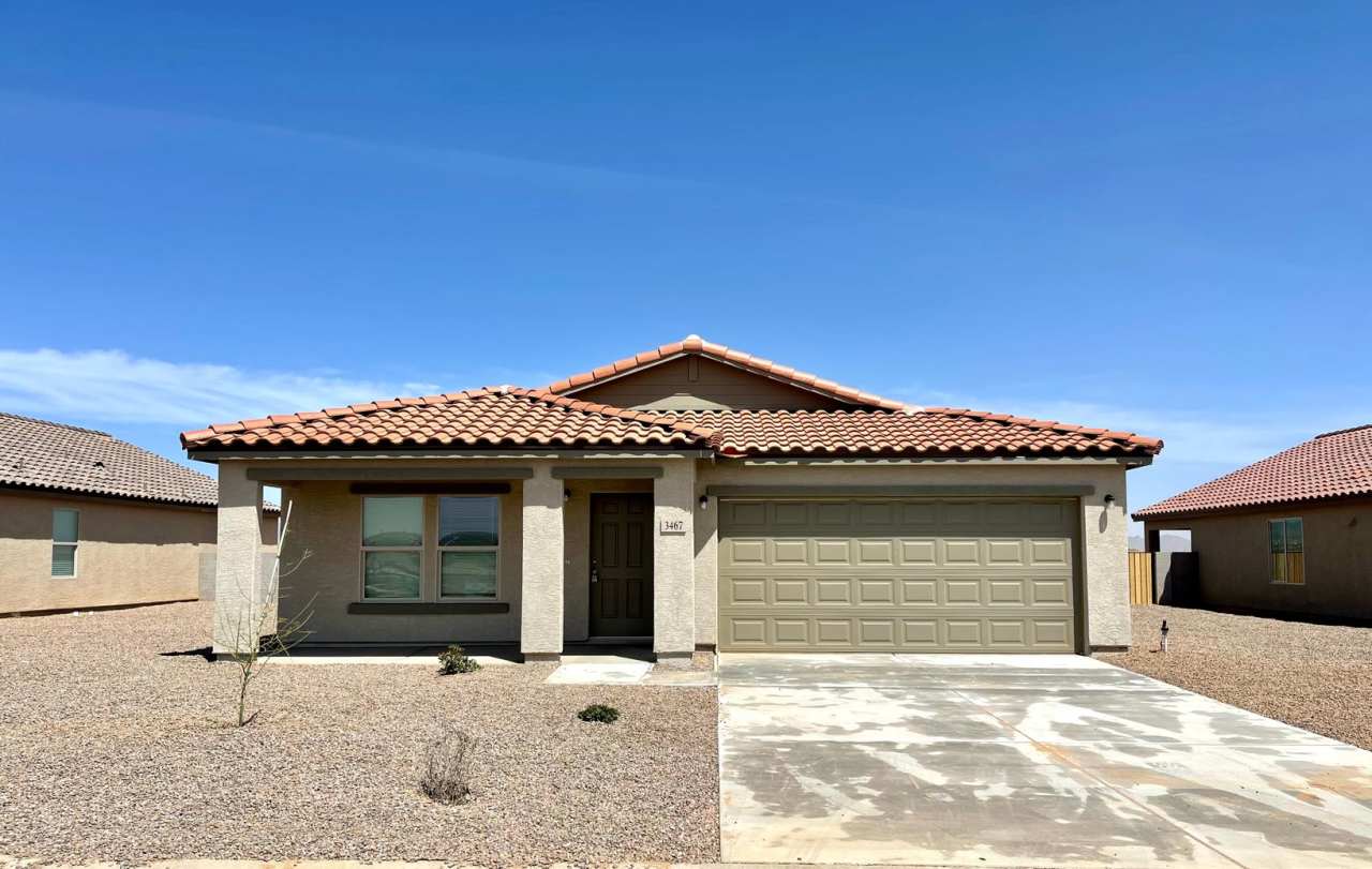 New Beautiful 2023 Construction- 4 Bedroom Home!