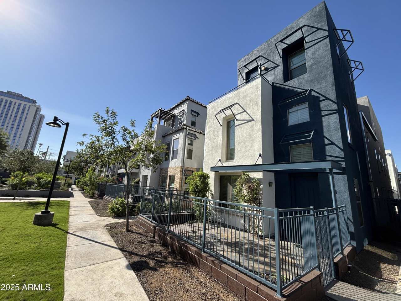 615 E Portland Street unit: 113