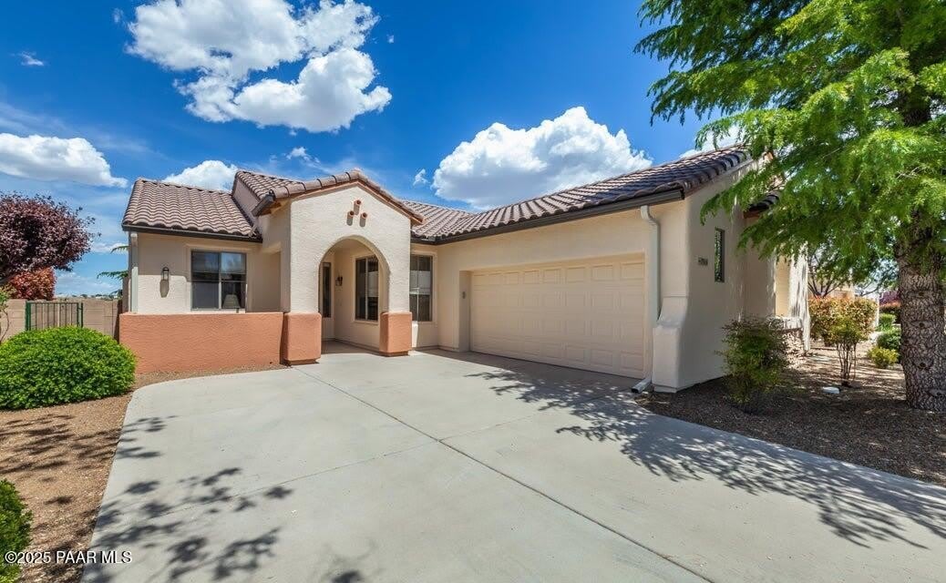 7916 E Crooked Creek Trail