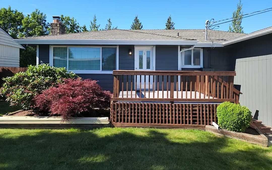 3501 205th Pl Sw
