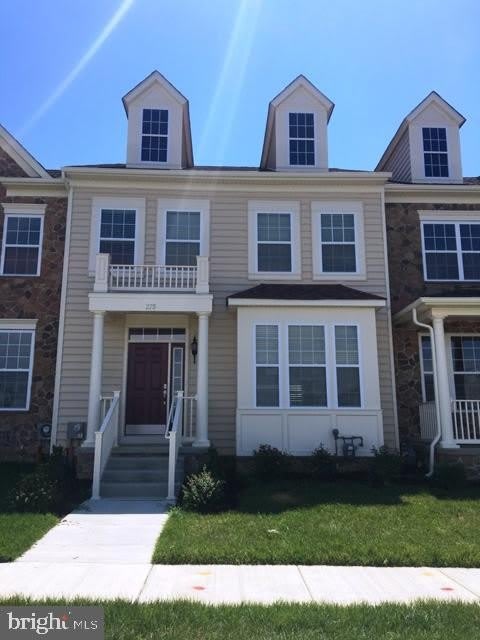 279 N BAYBERRY Parkway