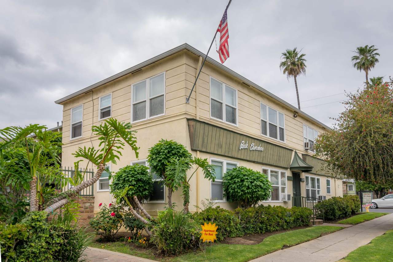 Cherokee Park Apartments