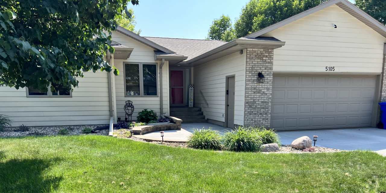 5105 East Fernwood Drive