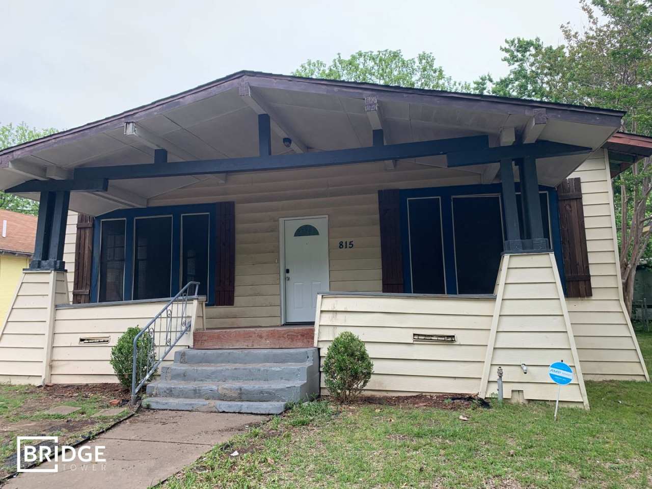 815 S Willow Street Sherman, TX 75090-8131