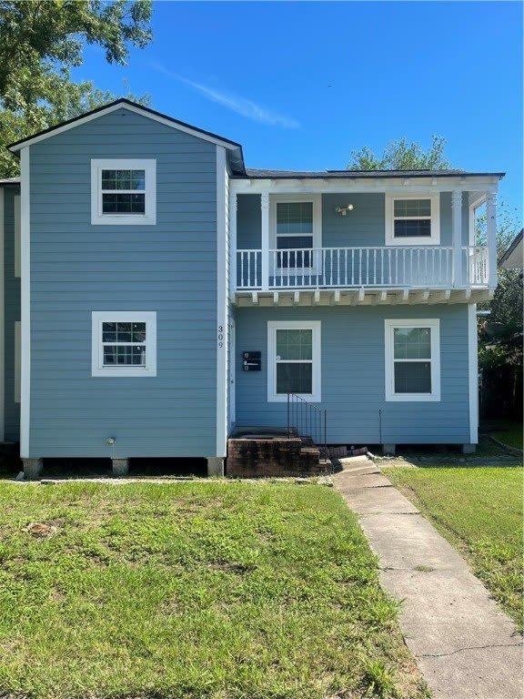 309 Oleander Avenue unit: B