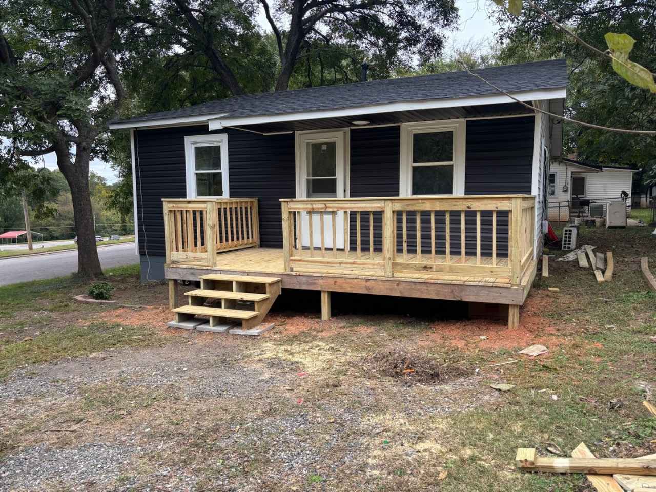 Charming 2BR House in Statesville